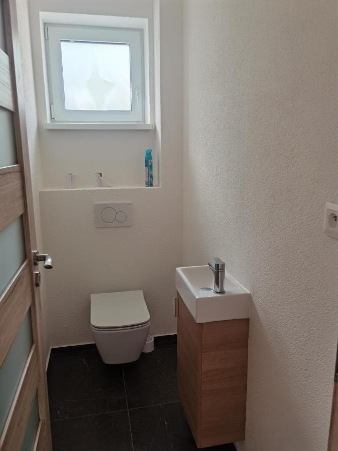 Sunset House Piestany Cervena Veza Apartment Banka ภายนอก รูปภาพ